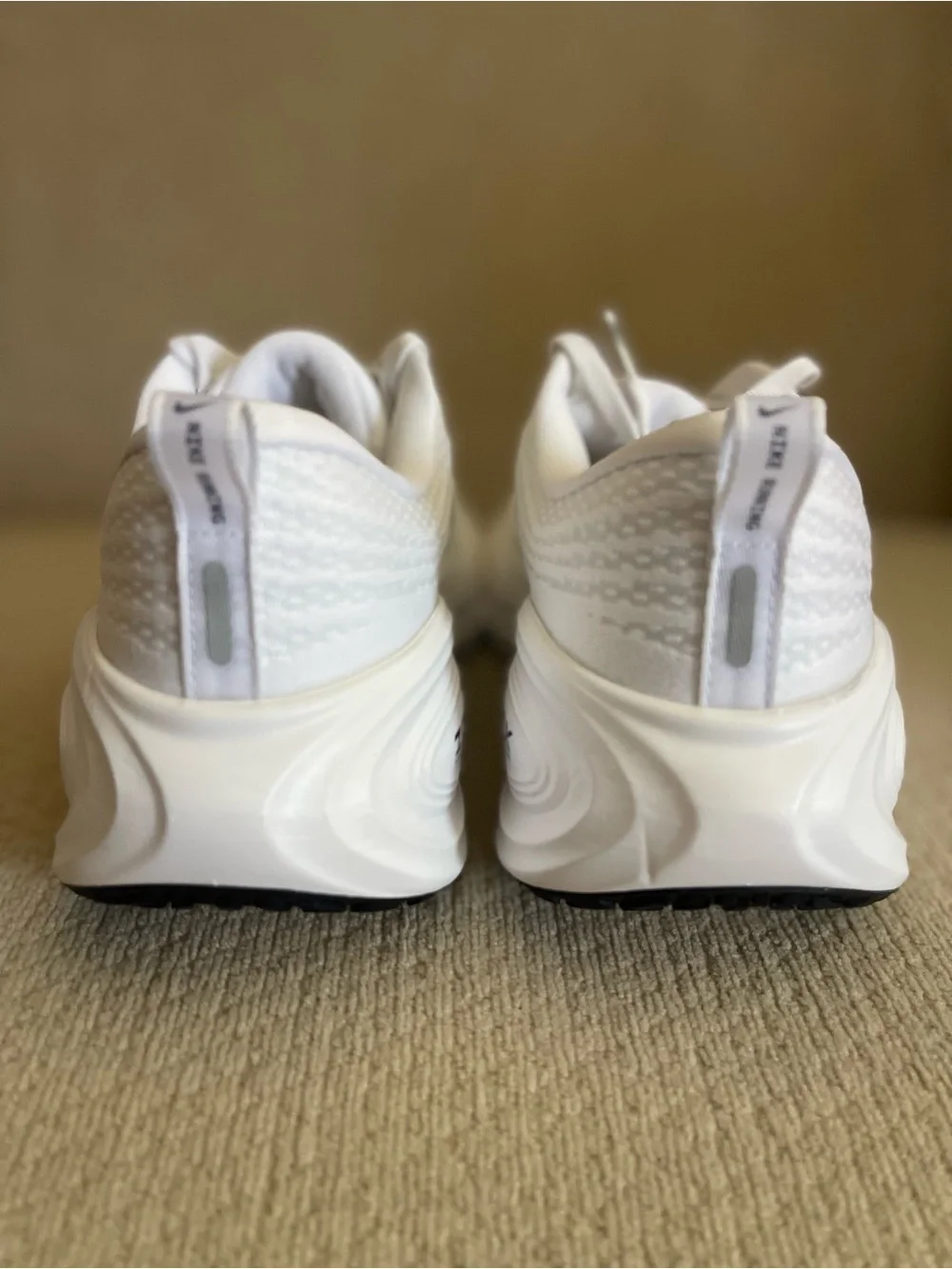 Nike size 8m